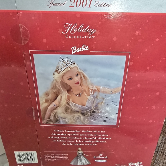 Barbie Holiday Celebration Doll 2001 Special Edition - Picture 2 of 3